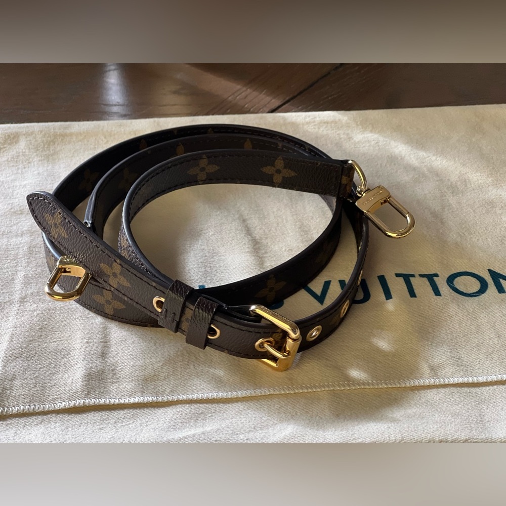 LV Shoulder Strap/Crossbody